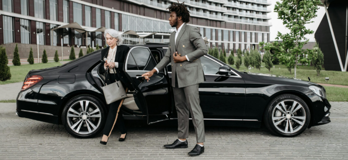 Best Chauffeur Service for Heathrow Airport Transfers