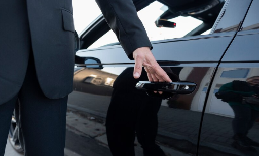 Benefits of Hiring a Chauffeur in London