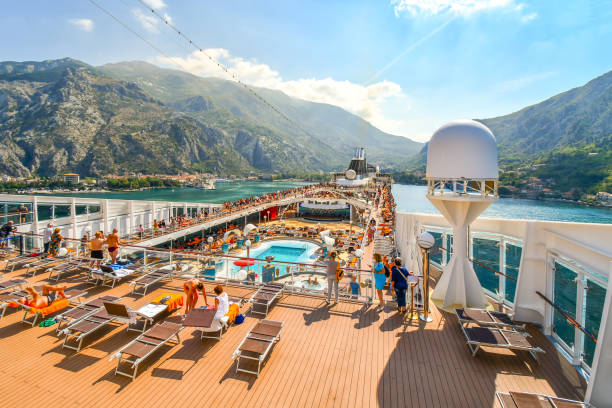 Leisure Cruise Charter
