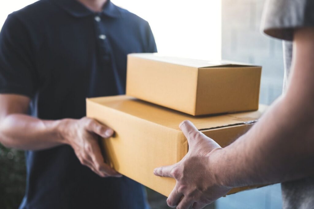 Courier Services London Near Me