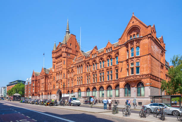 Luxury chauffeur service Holborn legal district