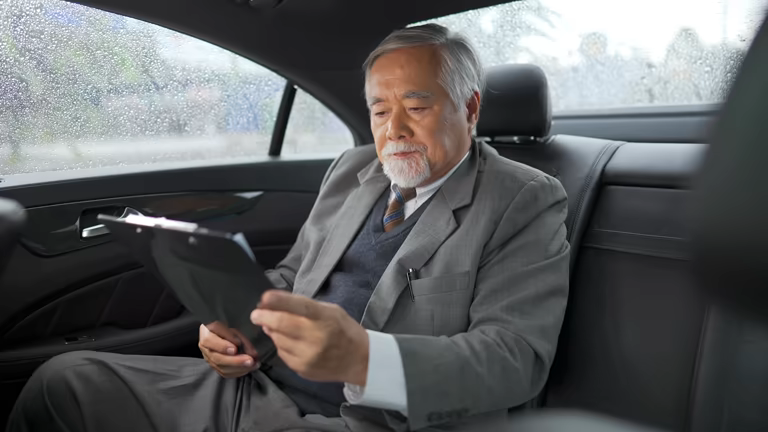 Private chauffeur assistance for elderly travel