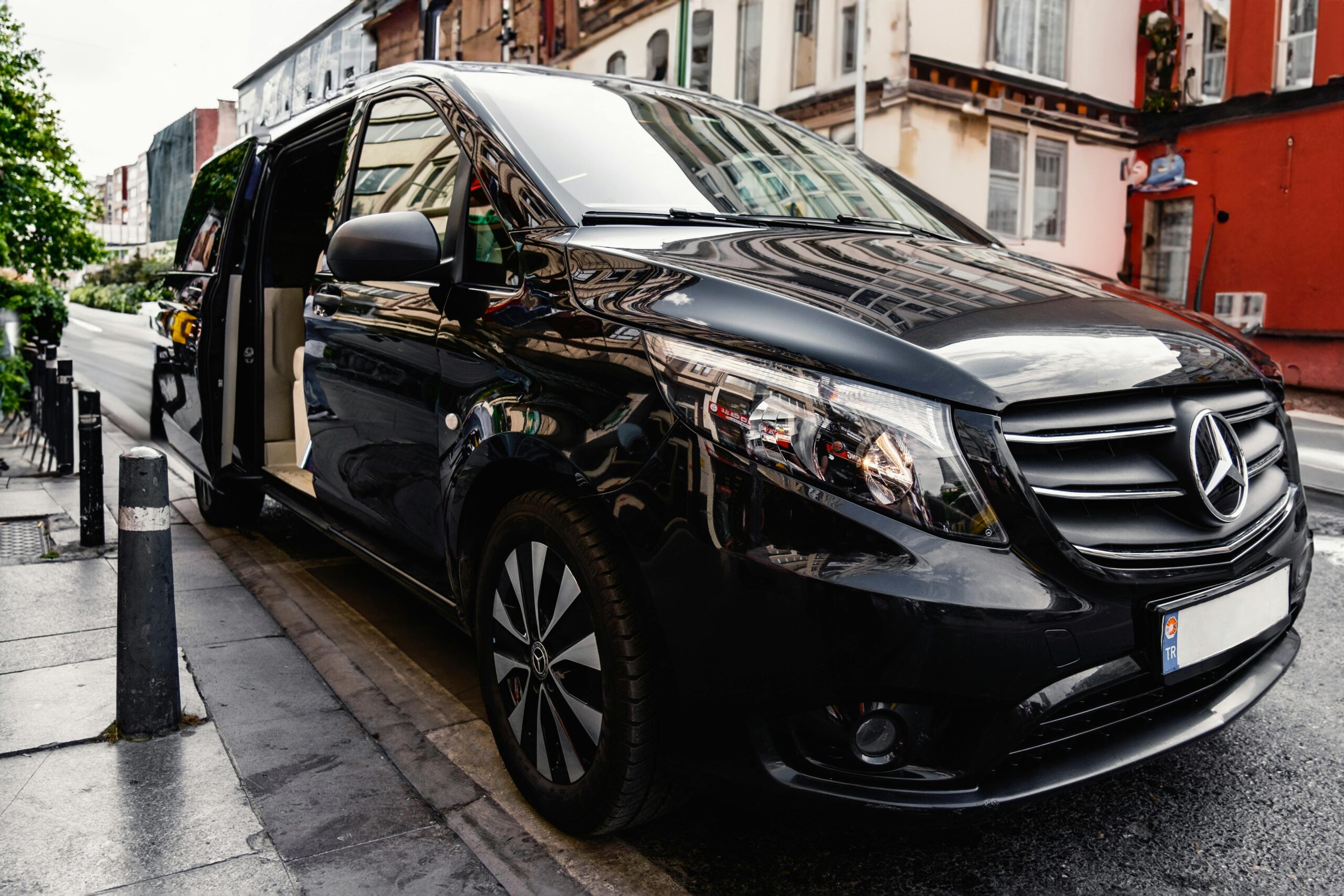 Luxury executive chauffeur vehicle Dover